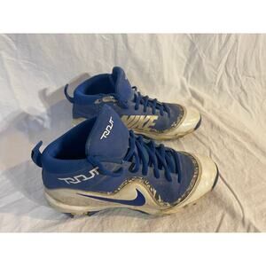 Nike boys 4 high top cleats